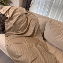 Jakarlı bej pamuk şal